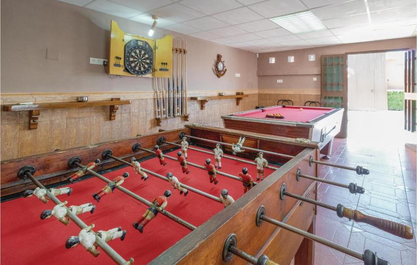 Amazing home in Motril with 3 Bedrooms, WiFi and Swimming pool