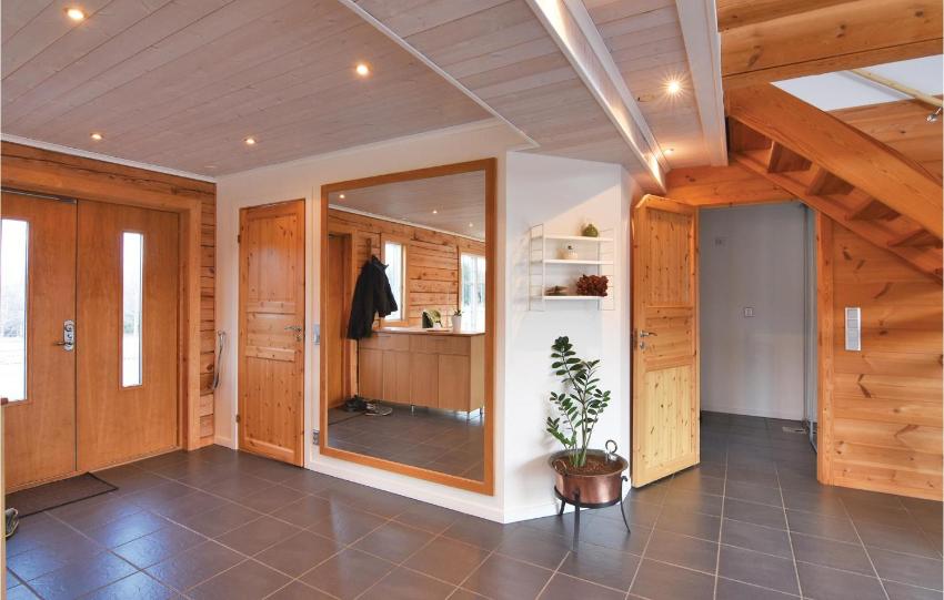 Awesome home in Aneby with 4 Bedrooms and WiFi