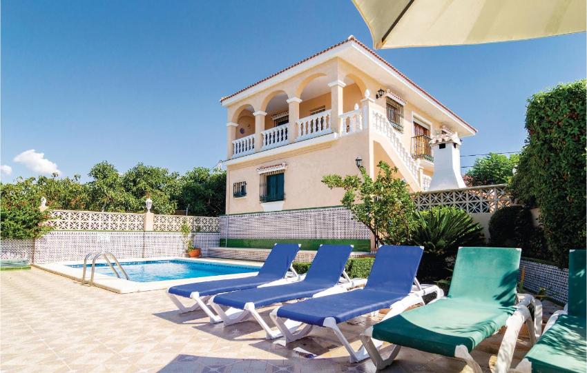 Beautiful home in Torrox with 3 Bedrooms, WiFi and Outdoor swimming pool