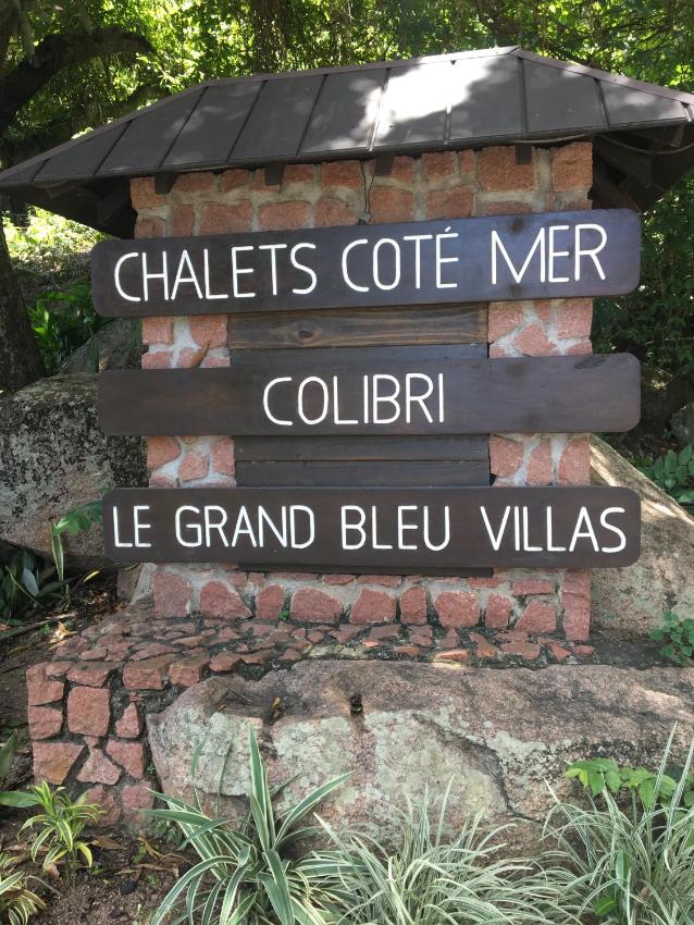 Le Grand Bleu Villas