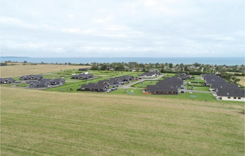 Awesome home in Bogense with Sauna, Private swimming pool and Indoor swimming pool