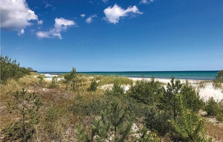 Amazing home in Nex with Sauna, WiFi and Indoor swimming pool