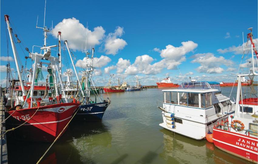 Three-Bedroom Holiday Home in Romo