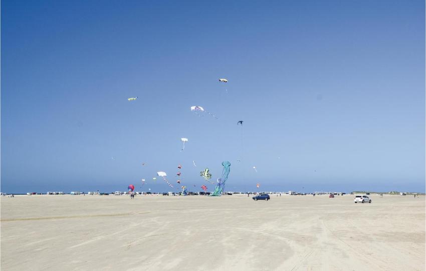 Beautiful home in Rm with 6 Bedrooms, WiFi and Indoor swimming pool