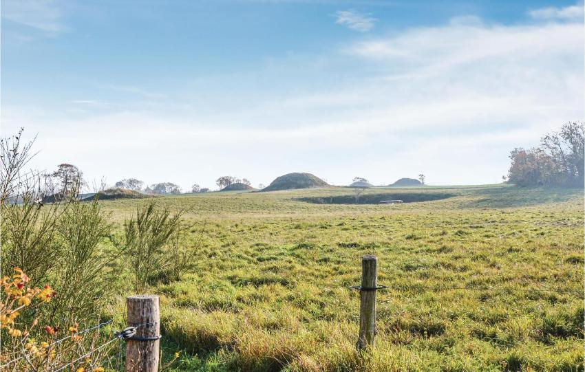 Two-Bedroom Holiday Home in Grasted