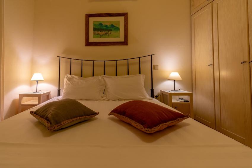 Corfu Beachfront Villa Elektra