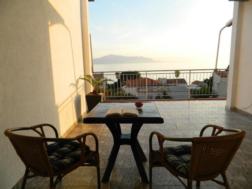 Apartments Ivan Z - 120m to the sea