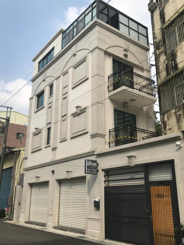 Sam-Lin Hostel