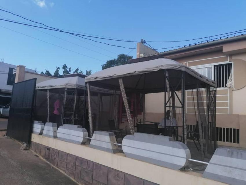 Hôtel La Couronne RW