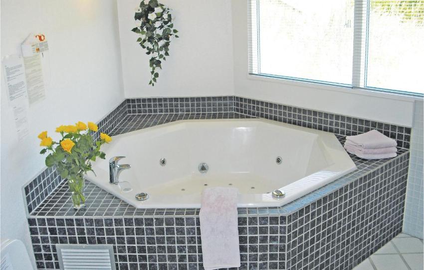 Holiday home Blåbærvej Henne Denm