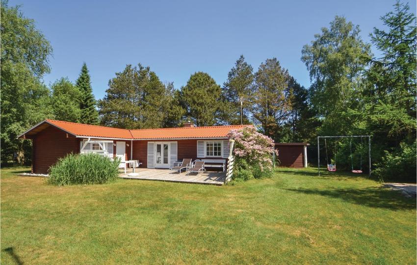 Three-Bedroom Holiday Home in Orsted