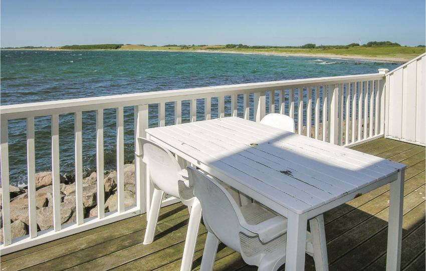 Three-Bedroom Apartment in Bagenkop