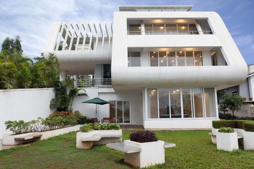 StayVista at Aurus Grande