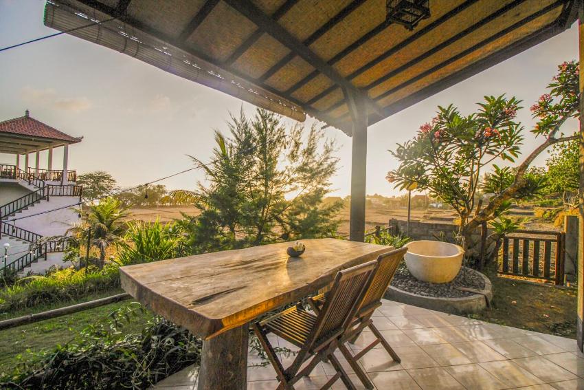 The Anara Surfing Camp