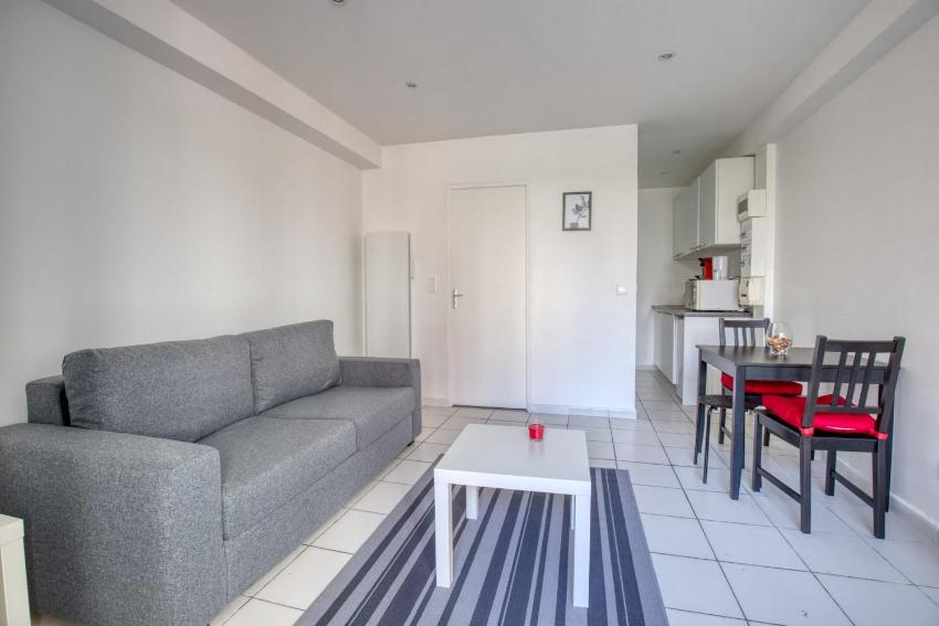 Refurbished Apt Near The Ourcq Canal