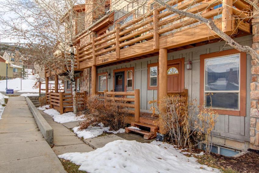 Bobsled Townhouse #102