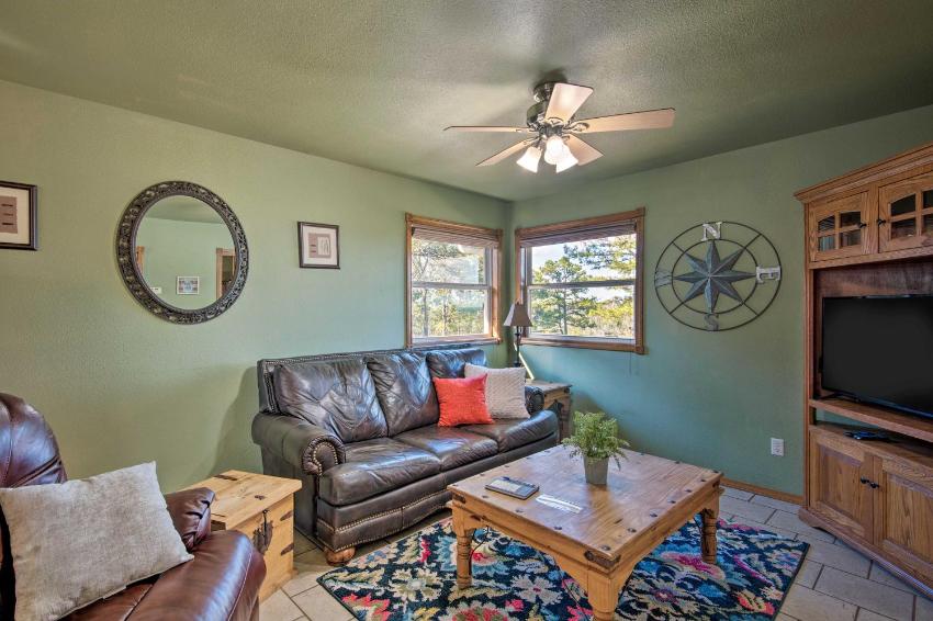 Sunrise Cottage with 30-Mile National Forest Views!