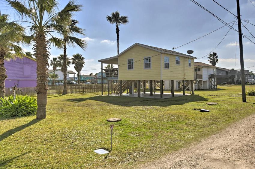 Gulf Coast Home Walking Distance - Surfside Beach