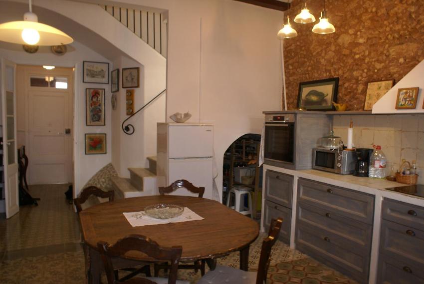 DOWNTOWN RUSTIC hlclub VILANOVA RENT HOUSE HUTB-52575