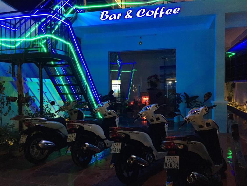 Con Son Green Island