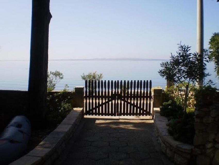 Apartment Gordana - 3m from the beach