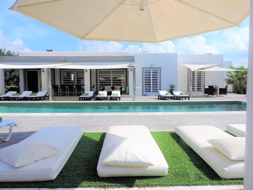 The Ultimate 5 Star Luxury Villa with Private Pool, Ibiza Villa 1034
