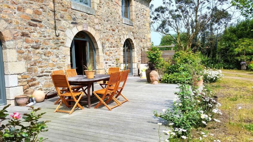 Maison de 3 chambres avec jardin amenage et wifi a Ploubazlanec a 2 km de la plage