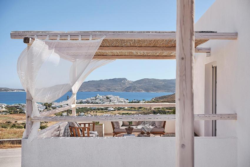 Nirome Luxury Suites