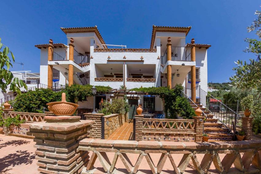 Apartamentos La Suerte