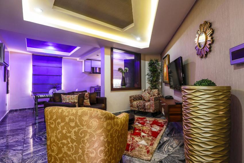 Brentford Apartments