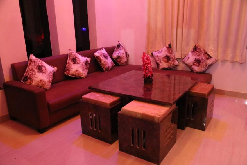 Junoon 13 Farm House