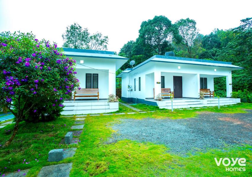 VOYE HOMES Vythiri Silver Mist - Hill Top Private Villa