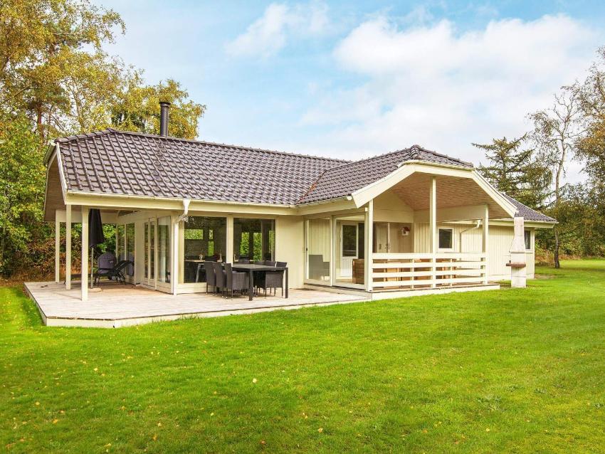 Scenic Holiday Home in B rkop near Sea