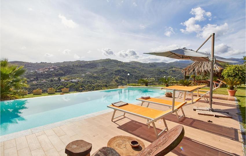 Stunning home in Imperia with WiFi, Outdoor swimming pool and Swimming pool