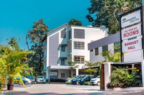 CINNAMON COUNTY RESIDENCY