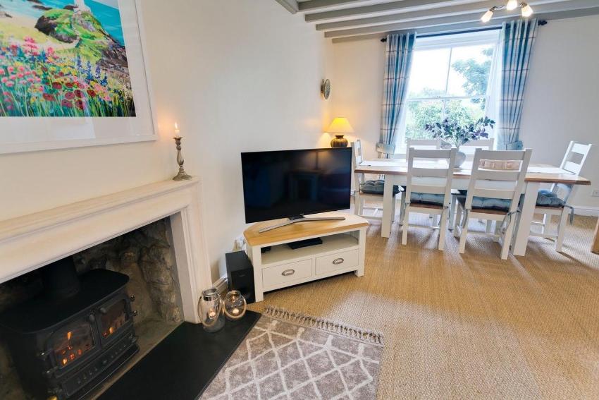 Bryn Mel Honey Hill Cottage