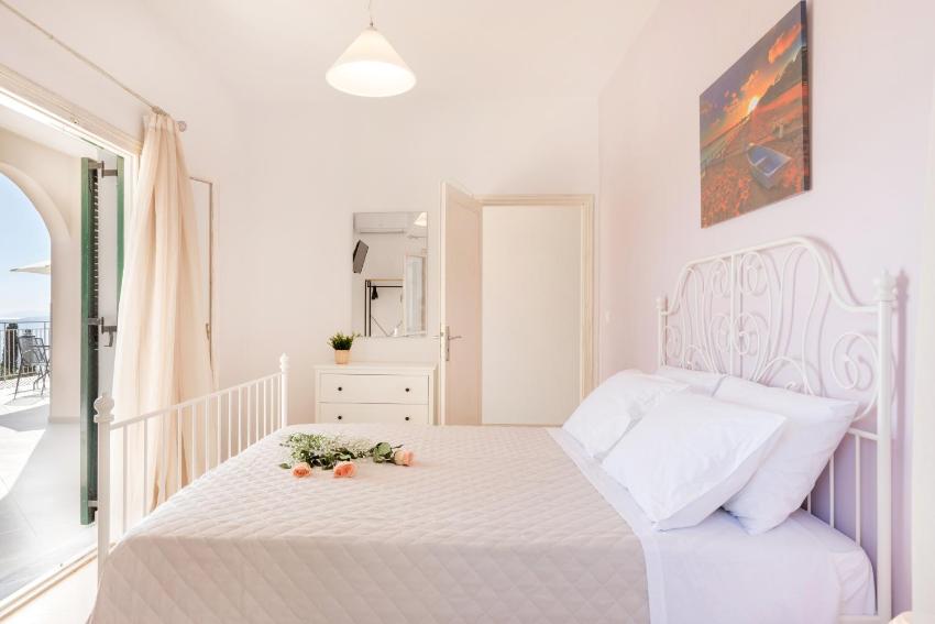 Luna Apartments Corfu