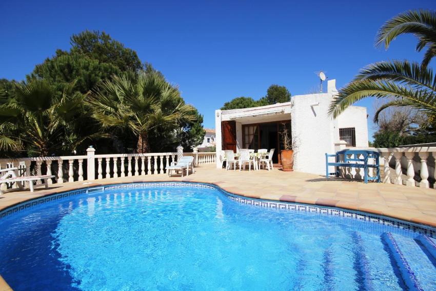 Riumar "Los Niños", 200m to beach, private pool, On-Site-Service, dog beach