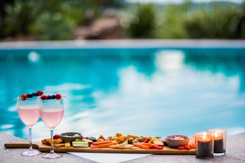 Stonehouse Haven on Airlie