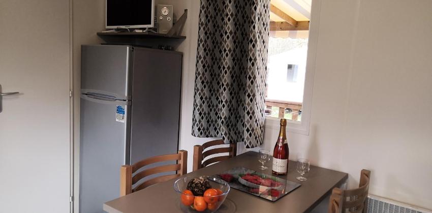 Bungalow de 2 chambres avec piscine partagee terrasse amenagee et wifi a Onzain