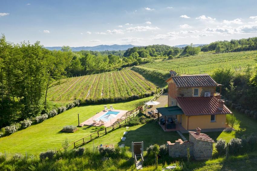 CASALE VITE 4, Emma Villas