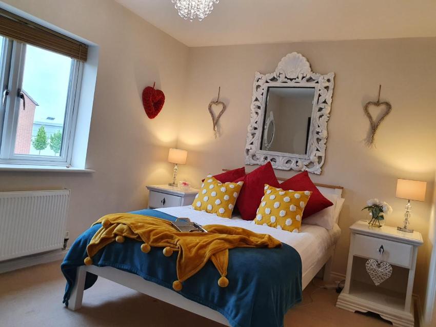 Ladysmith Complex - 8 Bedrooms