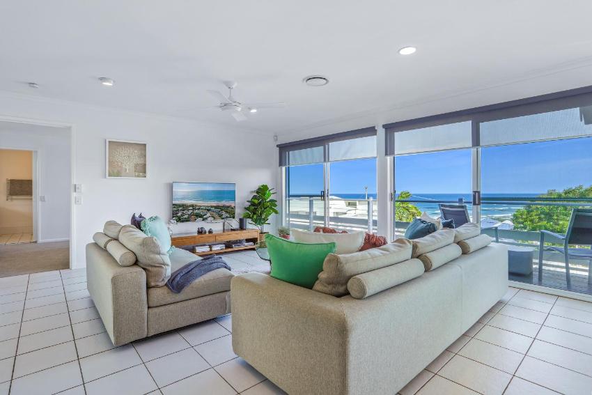 Expansive Ocean Views, Sunrise Beach