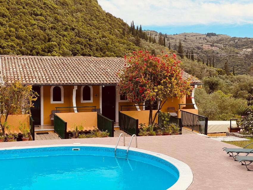 Afrodite's Pool and Studios