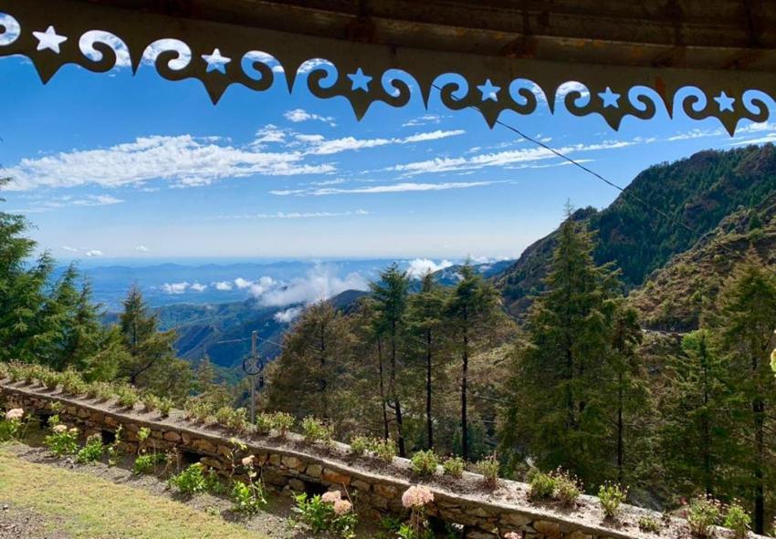 Sundays Forever - King's Cottage