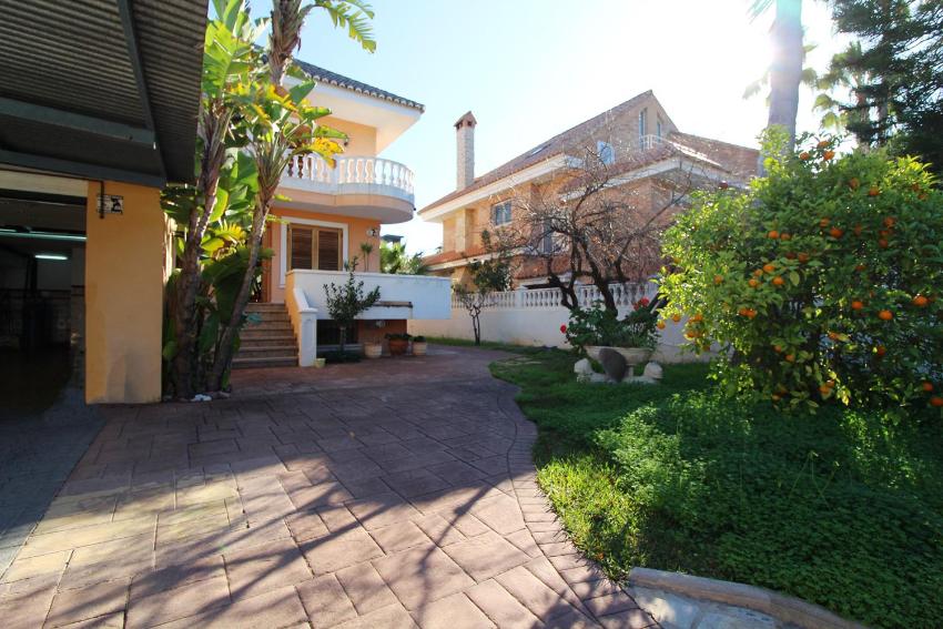 Global Properties, Chalet para 10 personas con piscina privada