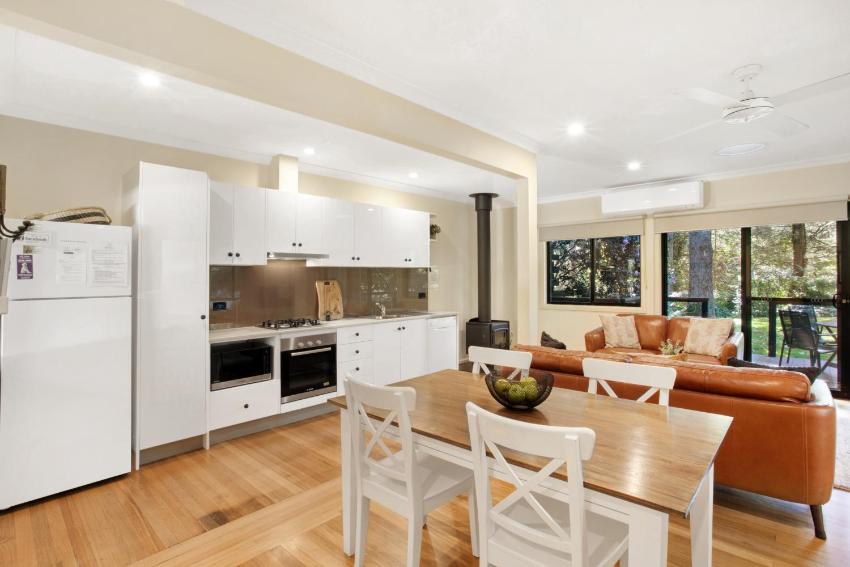 Tyntynder Garden Cottage 4