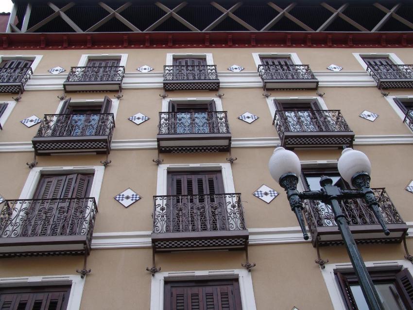Apartamentos Zaragoza Coso