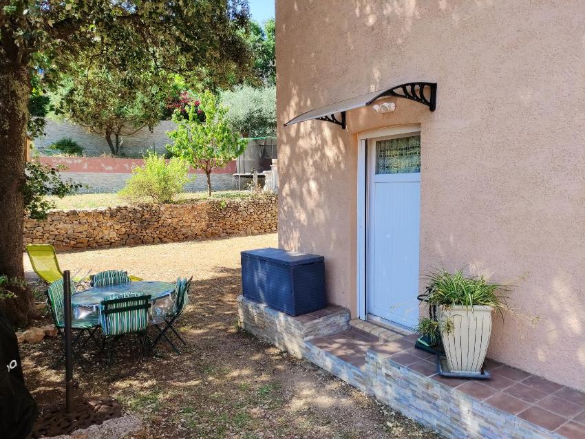 Appartement d'une chambre avec jardin clos et wifi a Toulon a 7 km de la plage