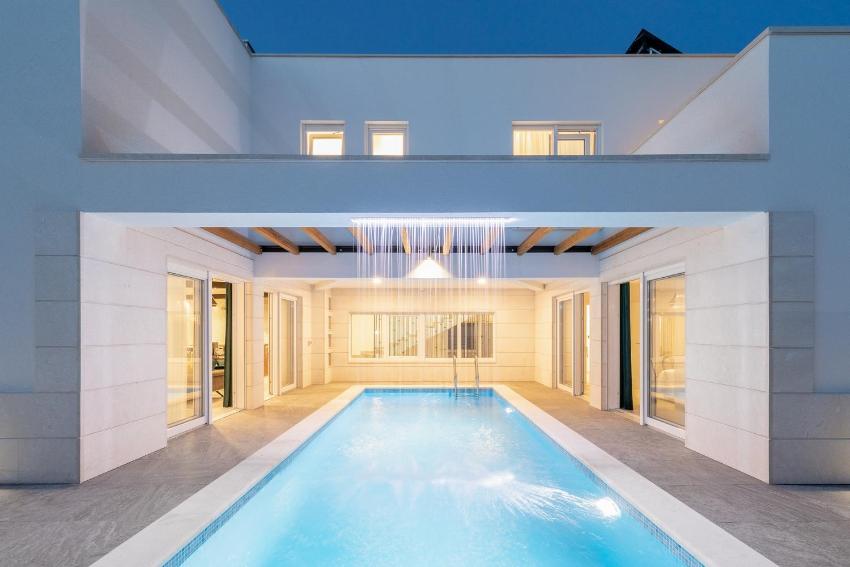 Beautiful Villa Symphony